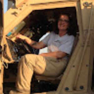 Meet your Posher, Dionne